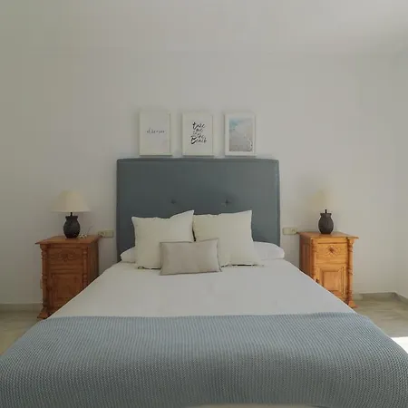 Apartamento C63 - Sea View Peaceful Beach